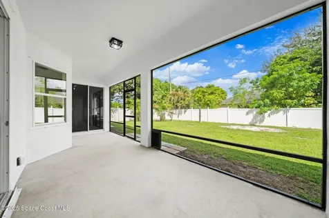459 Calamondin Avenue NW Palm Bay FL 32907