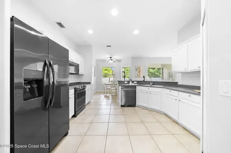 459 Calamondin Avenue NW Palm Bay FL 32907