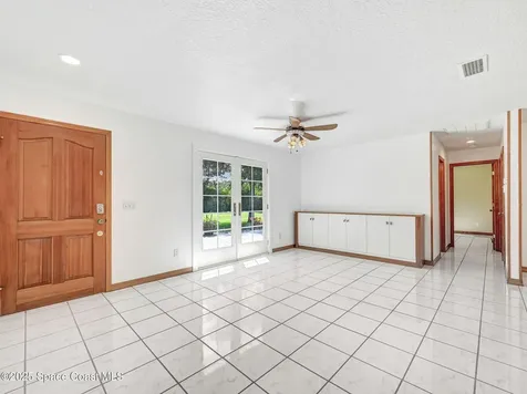 6570 Whispering Pines Lane Grant FL 32949