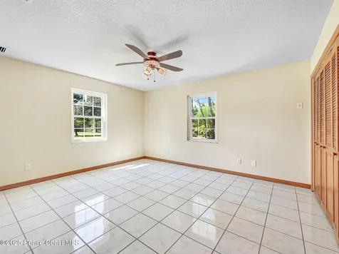 6570 Whispering Pines Lane Grant FL 32949