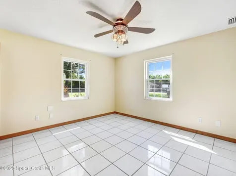 6570 Whispering Pines Lane Grant FL 32949