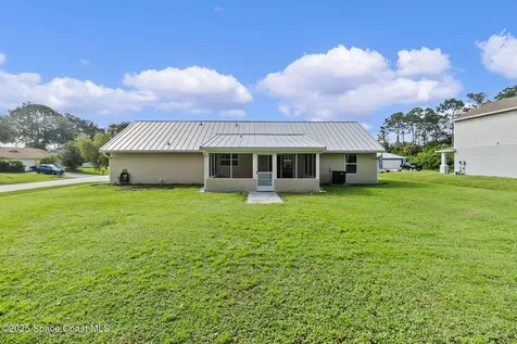 1401 Lombard Street NW Palm Bay FL 32907