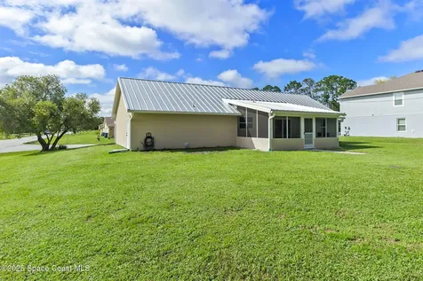 1401 Lombard Street NW Palm Bay FL 32907