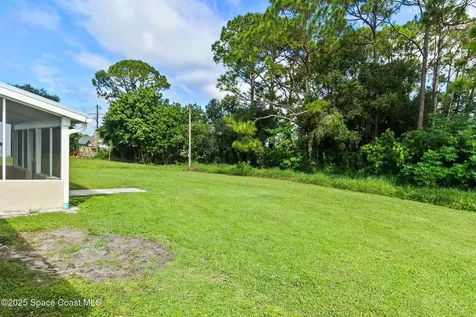 1401 Lombard Street NW Palm Bay FL 32907