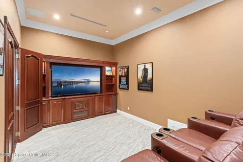 327 Lansing Island Drive Indian Harbour Beach FL 32937
