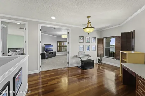 327 Lansing Island Drive Indian Harbour Beach FL 32937