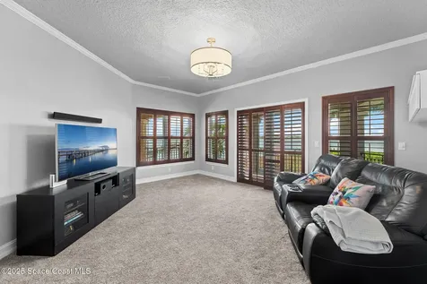 327 Lansing Island Drive Indian Harbour Beach FL 32937