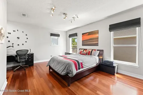 327 Lansing Island Drive Indian Harbour Beach FL 32937