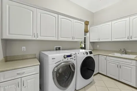 327 Lansing Island Drive Indian Harbour Beach FL 32937