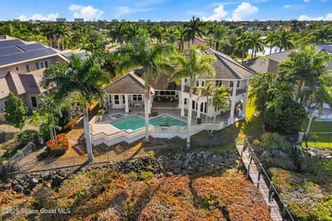 327 Lansing Island Drive Indian Harbour Beach FL 32937