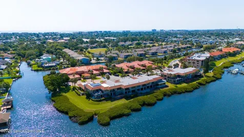 18 Marina Isles Boulevard Indian Harbour Beach FL 32937