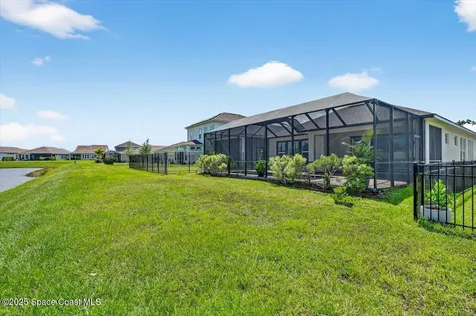 6211 W Fallsgrove Lane W Port Orange FL 32128