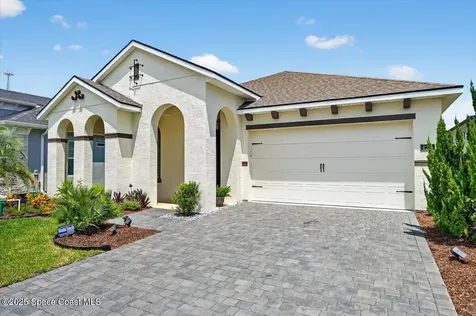 6211 W Fallsgrove Lane W Port Orange FL 32128