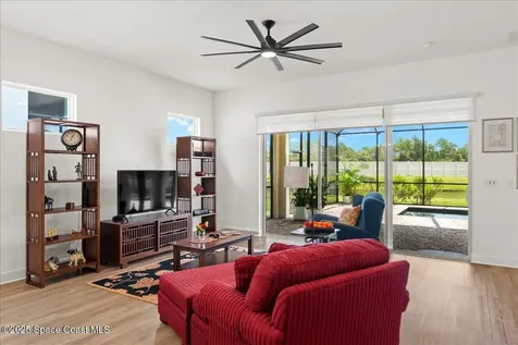 6211 W Fallsgrove Lane W Port Orange FL 32128