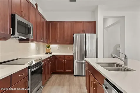 6211 W Fallsgrove Lane W Port Orange FL 32128