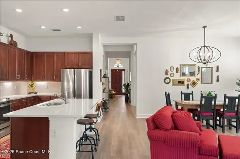 6211 W Fallsgrove Lane W Port Orange FL 32128