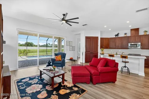 6211 W Fallsgrove Lane W Port Orange FL 32128