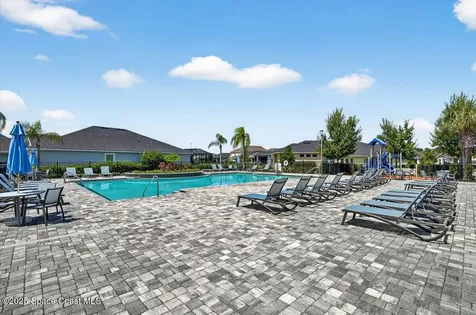 6211 W Fallsgrove Lane W Port Orange FL 32128
