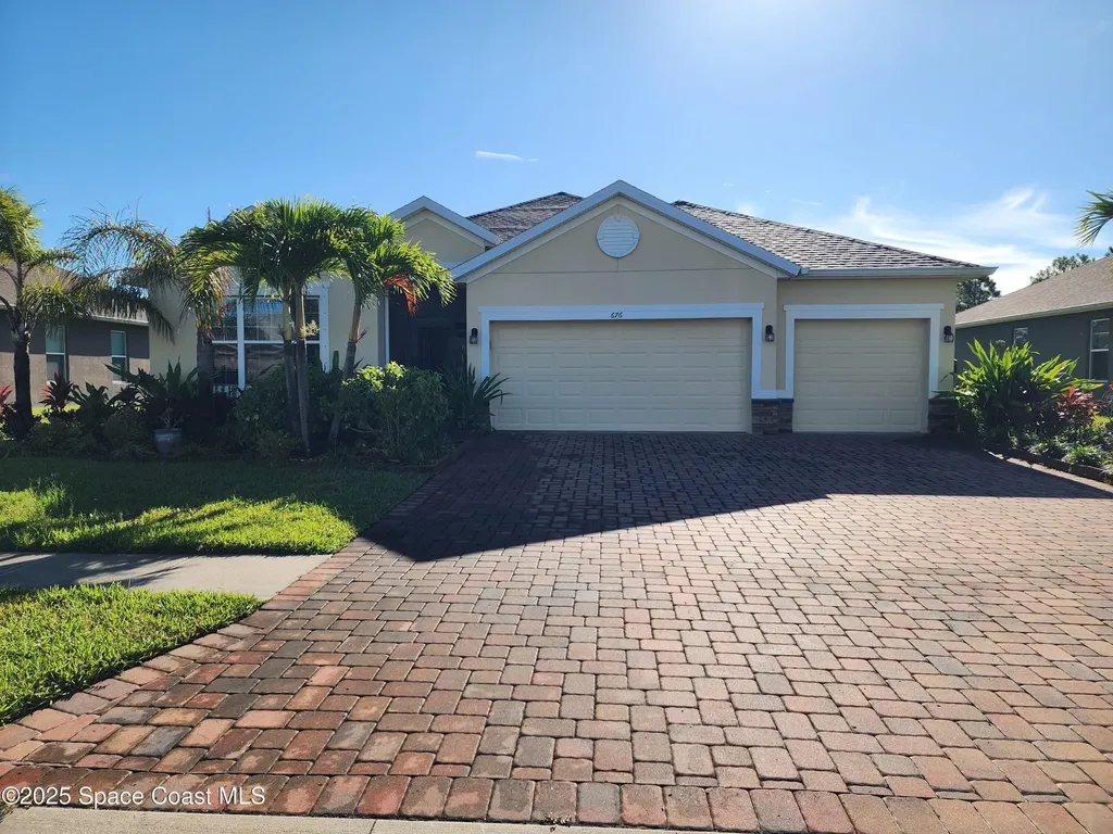 676 Stonebriar Drive SE Palm Bay FL 32909
