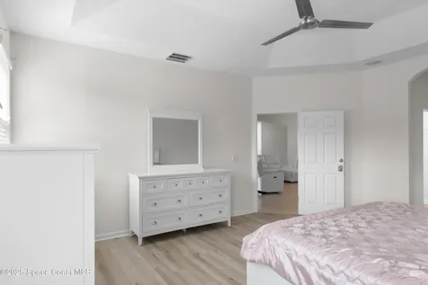 676 Stonebriar Drive SE Palm Bay FL 32909
