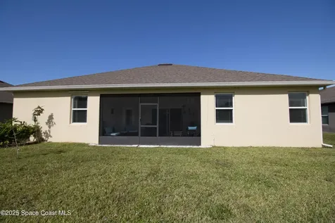 676 Stonebriar Drive SE Palm Bay FL 32909