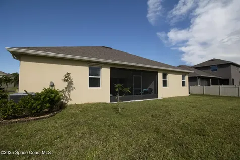 676 Stonebriar Drive SE Palm Bay FL 32909