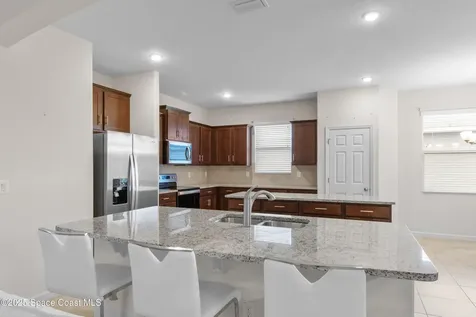 676 Stonebriar Drive SE Palm Bay FL 32909