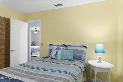 2545 1st Place Vero Beach FL 32962