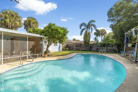 2545 1st Place Vero Beach FL 32962