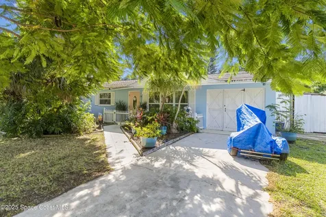 2545 1st Place Vero Beach FL 32962