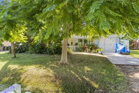 2545 1st Place Vero Beach FL 32962