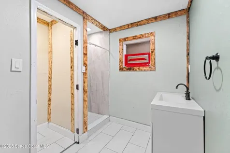 406 N Fiske Boulevard Cocoa FL 32922