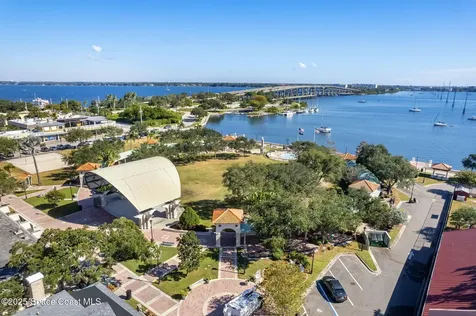 406 N Fiske Boulevard Cocoa FL 32922