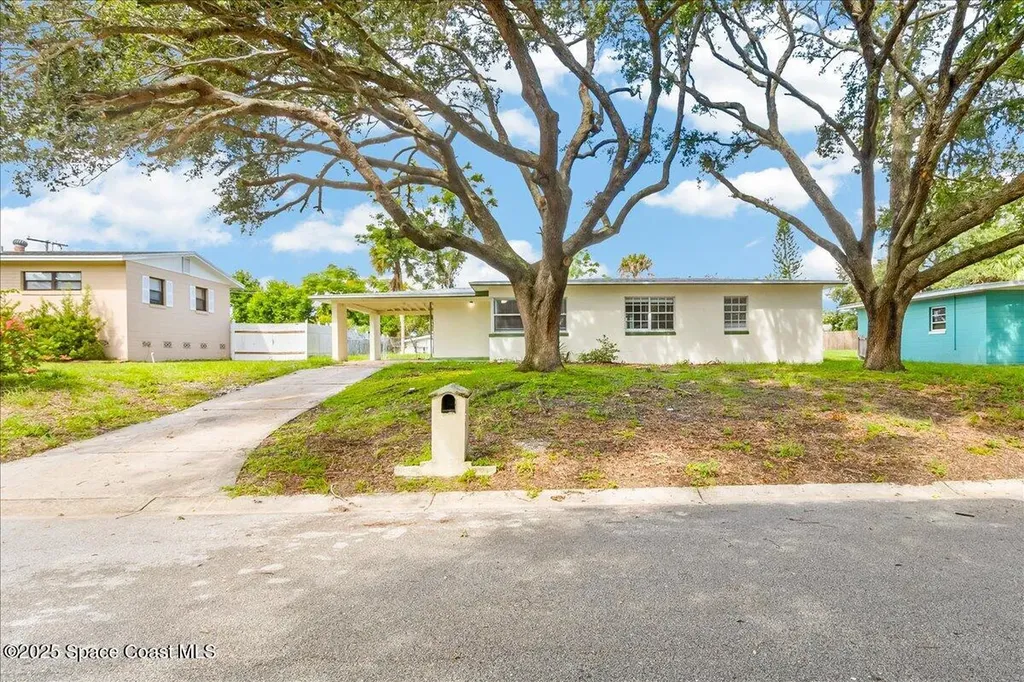 1680 Thornton Avenue Titusville FL 32780