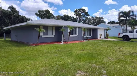 395 Embassy Court NE Palm Bay FL 32907
