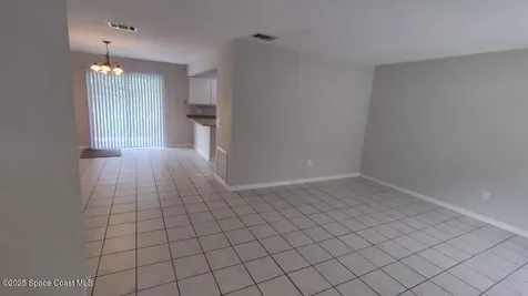 395 Embassy Court NE Palm Bay FL 32907