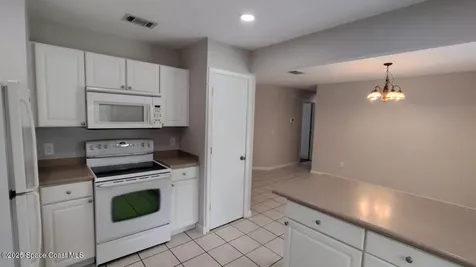 395 Embassy Court NE Palm Bay FL 32907