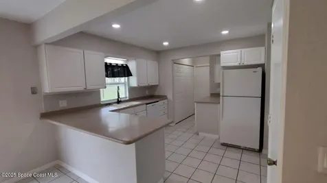 395 Embassy Court NE Palm Bay FL 32907