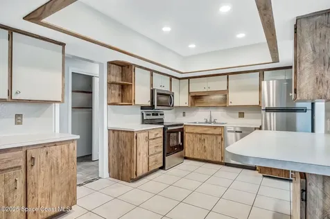 2416 Lee Avenue Melbourne FL 32901