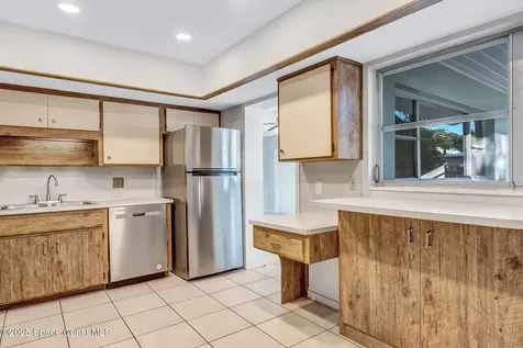 2416 Lee Avenue Melbourne FL 32901