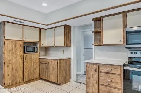2416 Lee Avenue Melbourne FL 32901
