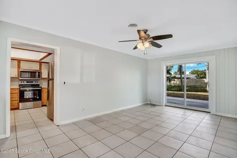 2416 Lee Avenue Melbourne FL 32901
