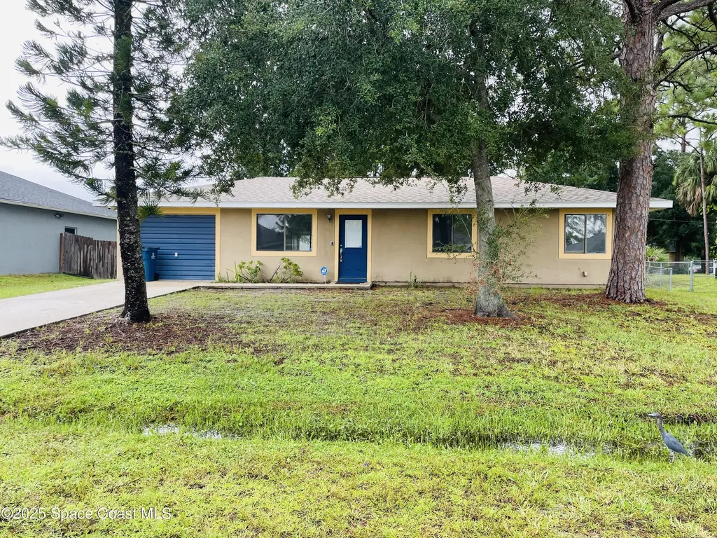 241 Medea Avenue NW Palm Bay FL 32907