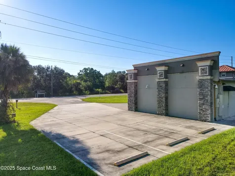 4850 Holopaw Road St. Cloud FL 34773
