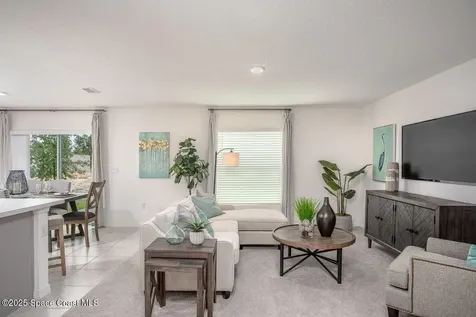 2940 Tolman Avenue SE Palm Bay FL 32909