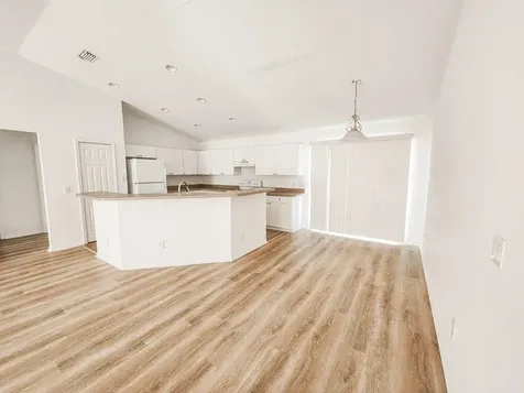 151 Carmelite Avenue NW Palm Bay FL 32907