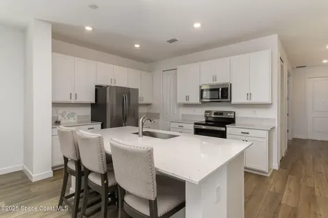 699 Veridian Circle NW Palm Bay FL 32907