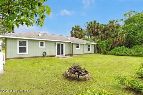 1384 Serenade Street NW Palm Bay FL 32907