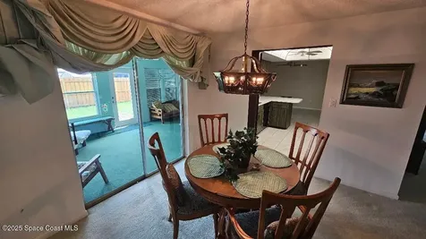 203 Via De La Reina Merritt Island FL 32953