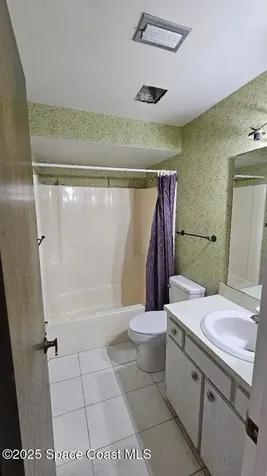 203 Via De La Reina Merritt Island FL 32953